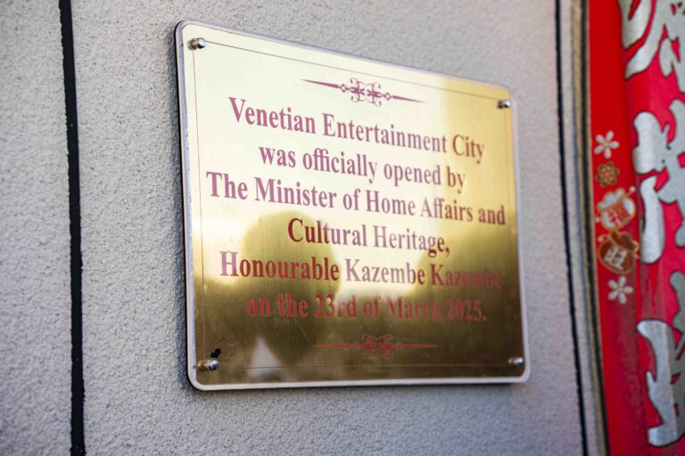 venetia hotel696